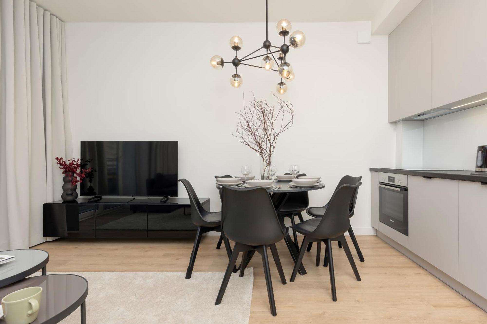 Amazing Spacious Apartments In Warsaw City Center By Noclegi Renters Extérieur photo
